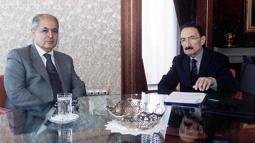 You are currently viewing Anayasaya bakarak günü anlamaya çalışmak…